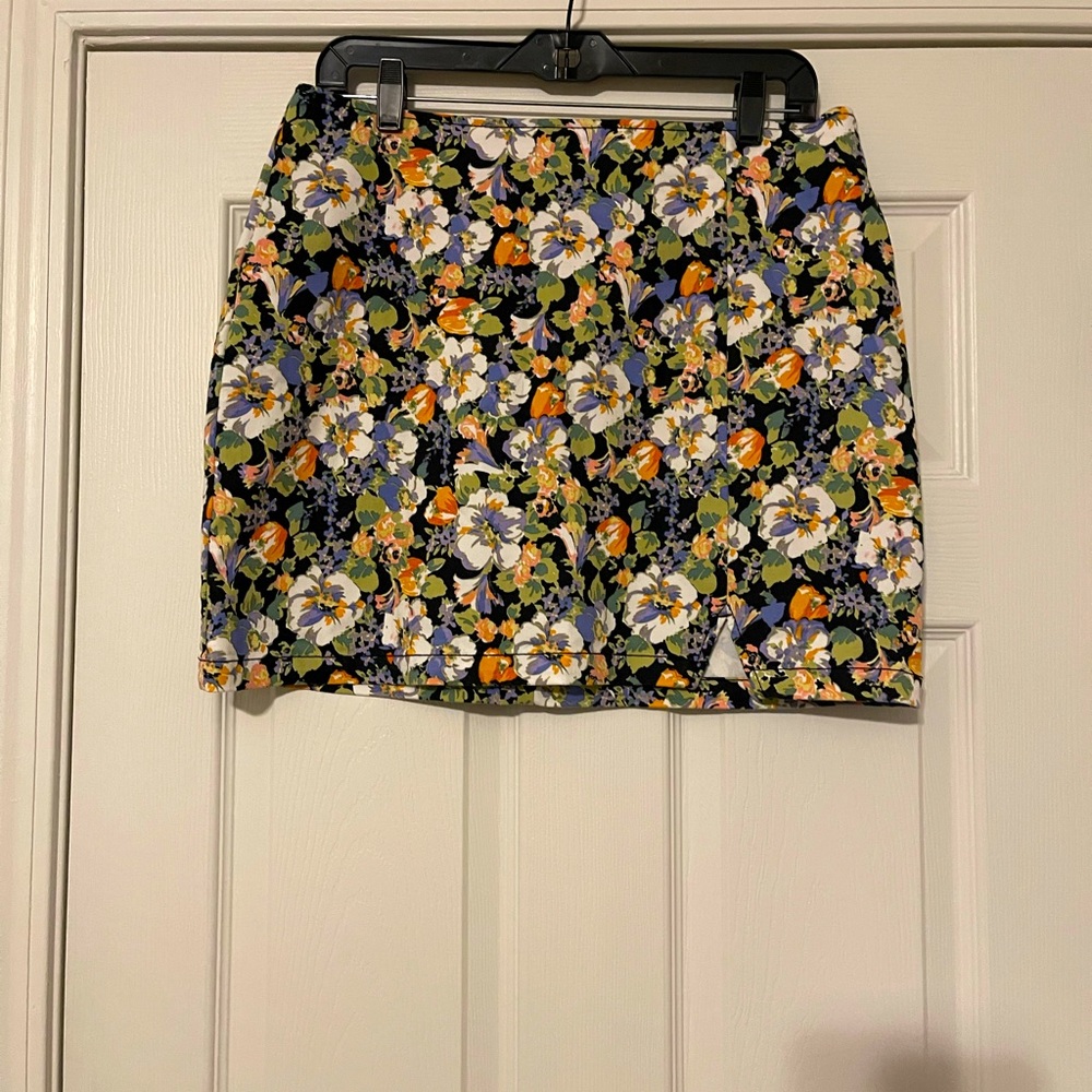 Wild Fable, local, mini skirt, size 12